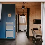 Ztlnd Familylodge